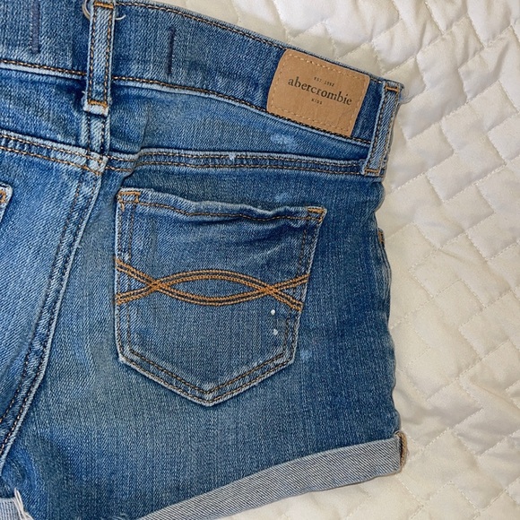 Girls Abercrombie Jean Shorts Size 16 - Picture 7 of 7